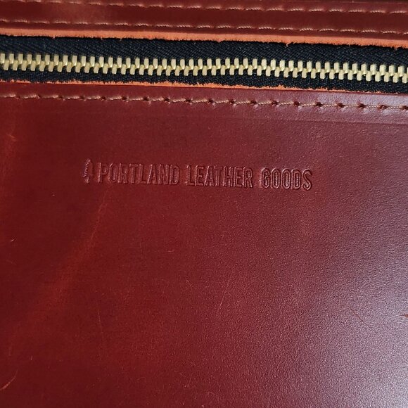 Portland Leather Cowboy Sunset Envelope Crossbody Unicorn Color Smooth Leather - Picture 6 of 10